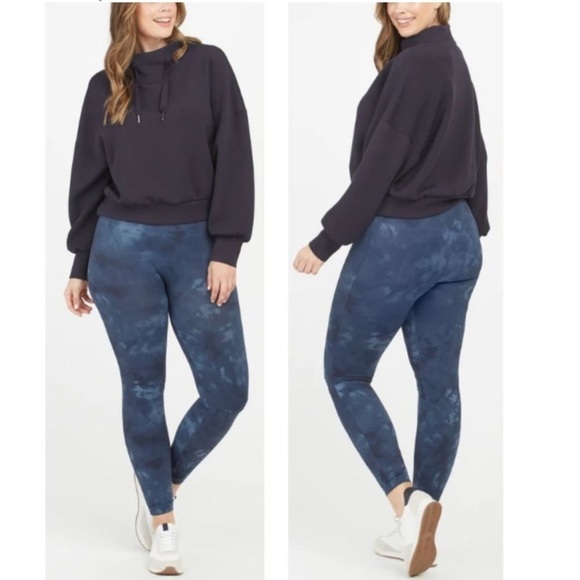 SPANX Look At Me Now EcoCare Seamless Deep Blue Tie Dye Leggings Size XS NWT! - Picture 1 of 9